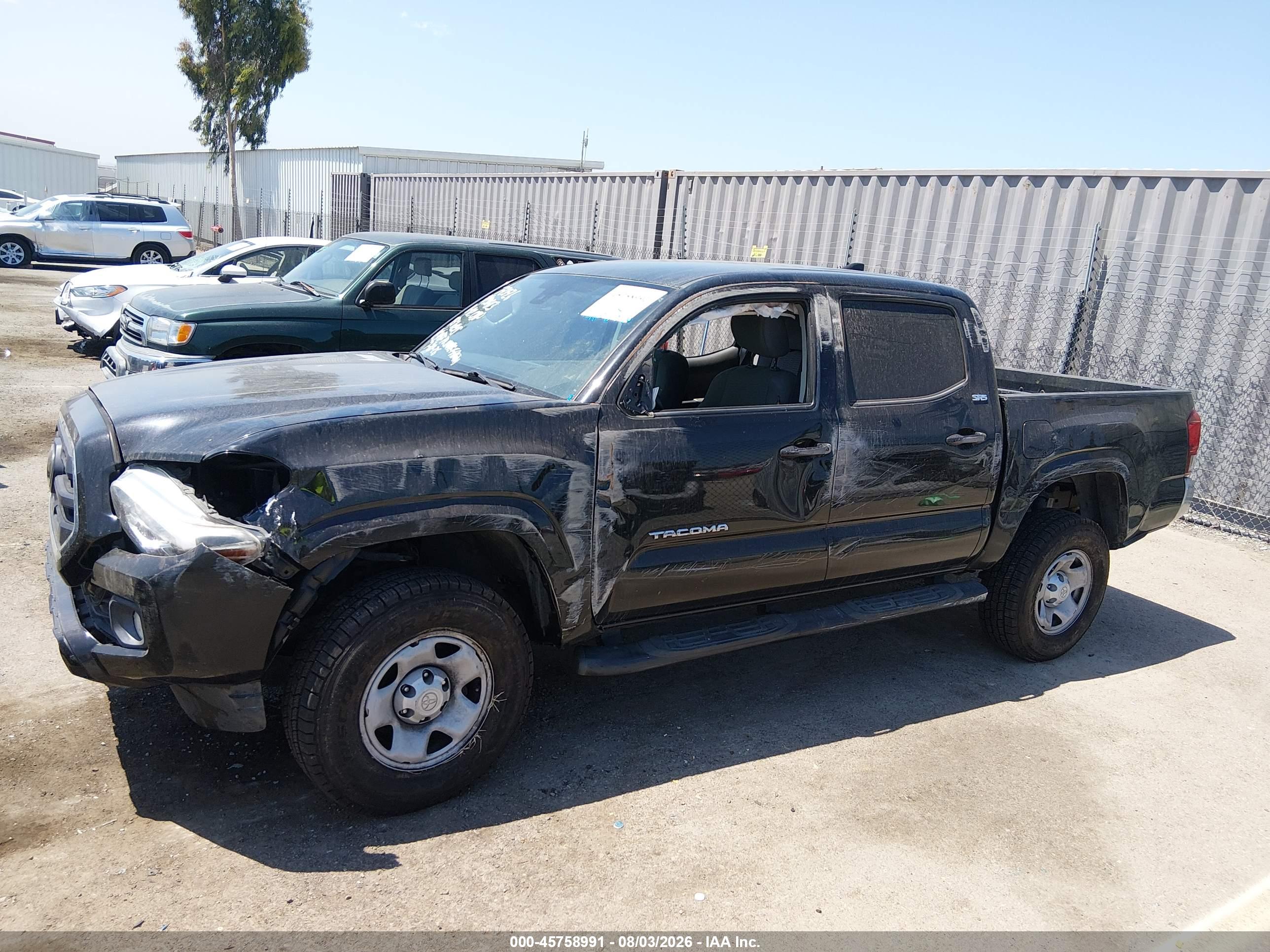 2018 TOYOTA TACOMA SR5
