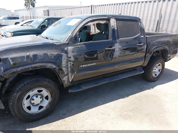 2018 TOYOTA TACOMA SR5