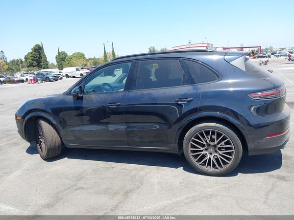 2022 PORSCHE CAYENNE PLATINUM EDITION