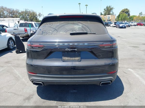 2022 PORSCHE CAYENNE PLATINUM EDITION