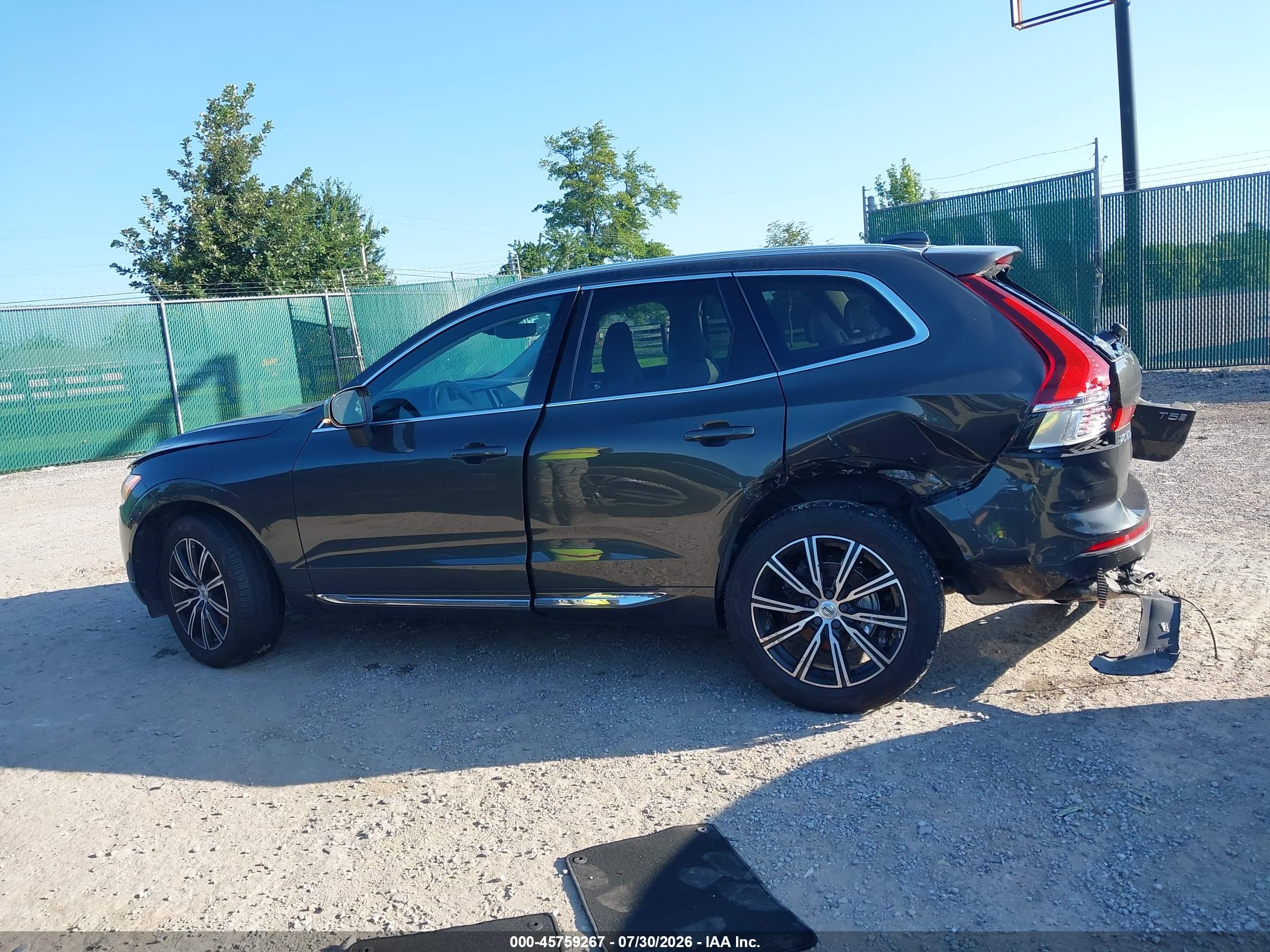 2020 VOLVO XC60 T5 INSCRIPTION