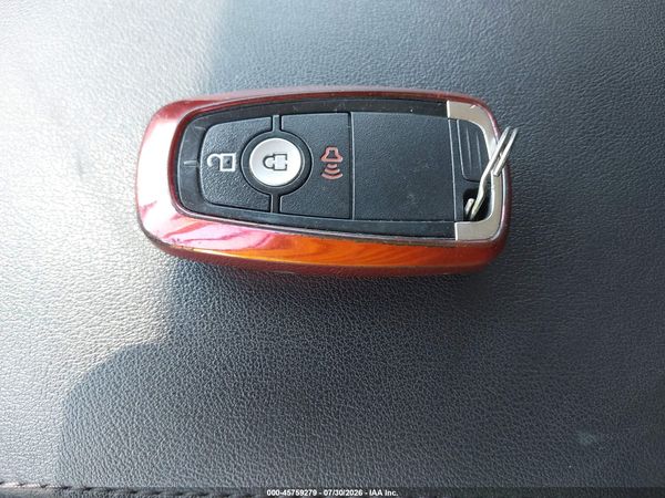 2022 FORD EDGE SE — I11