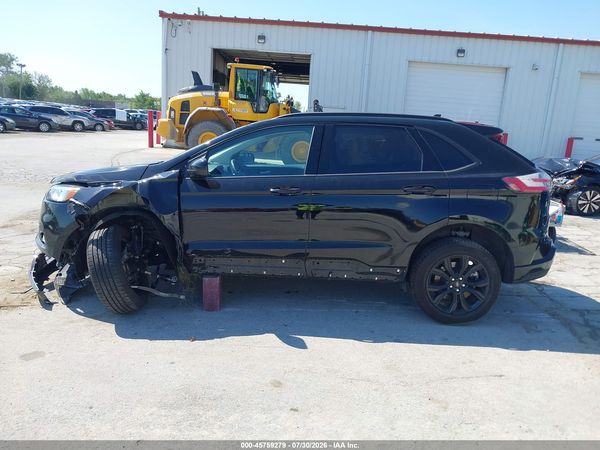 2022 FORD EDGE SE — I117