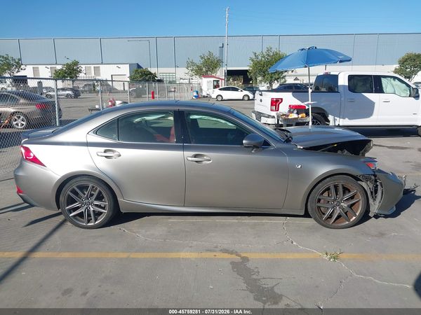 2016 LEXUS IS 200T