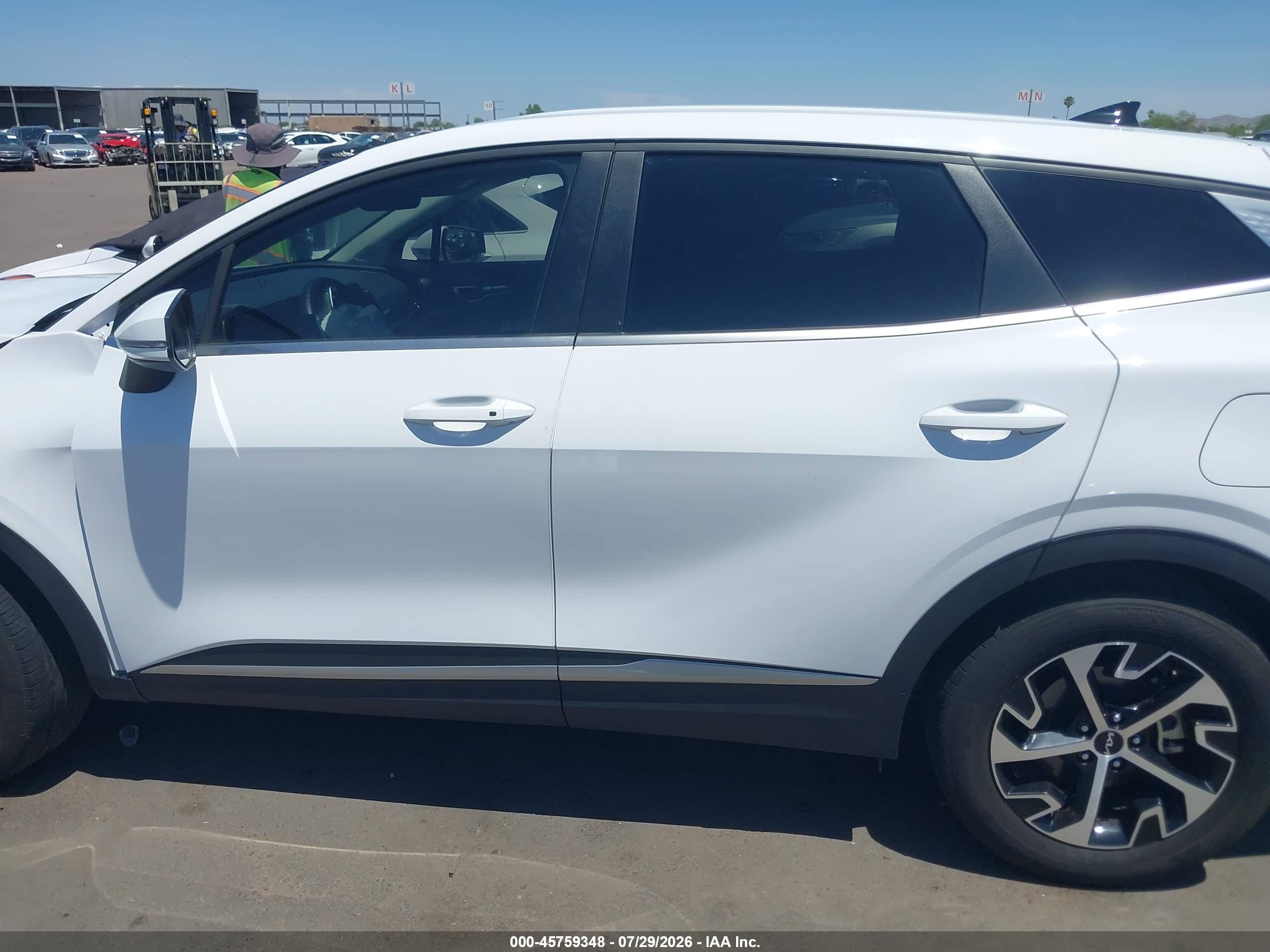 2024 KIA SPORTAGE EX