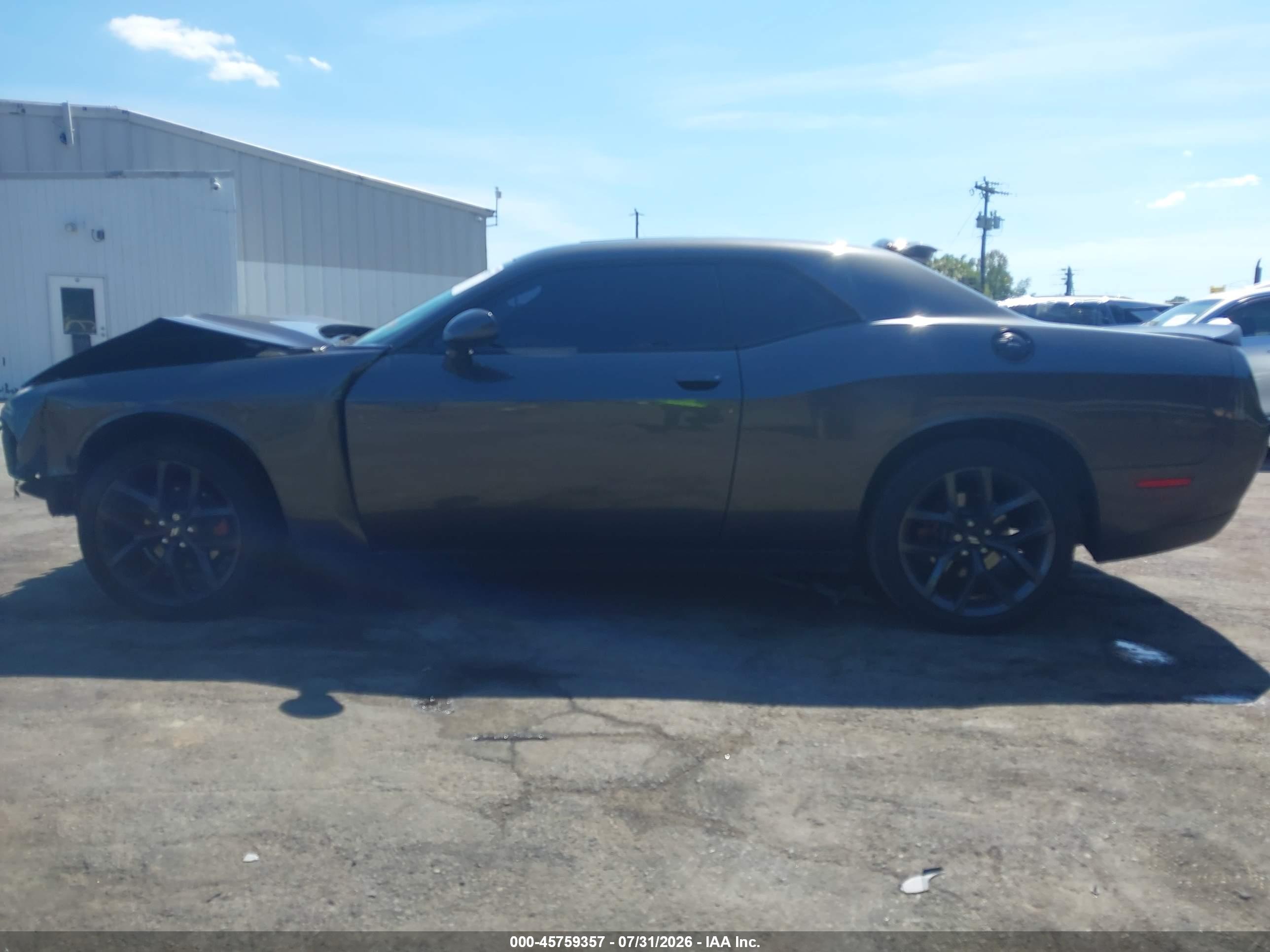 2019 DODGE CHALLENGER SXT