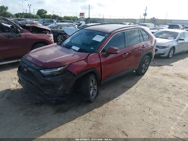 2022 TOYOTA RAV4 XLE