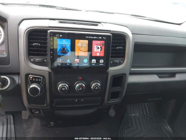 2016 RAM 1500 SLT