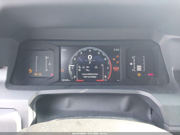 2024 TOYOTA TACOMA SR5 — I7