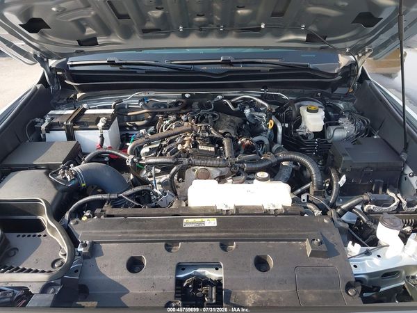 2024 TOYOTA TACOMA SR5 — I10