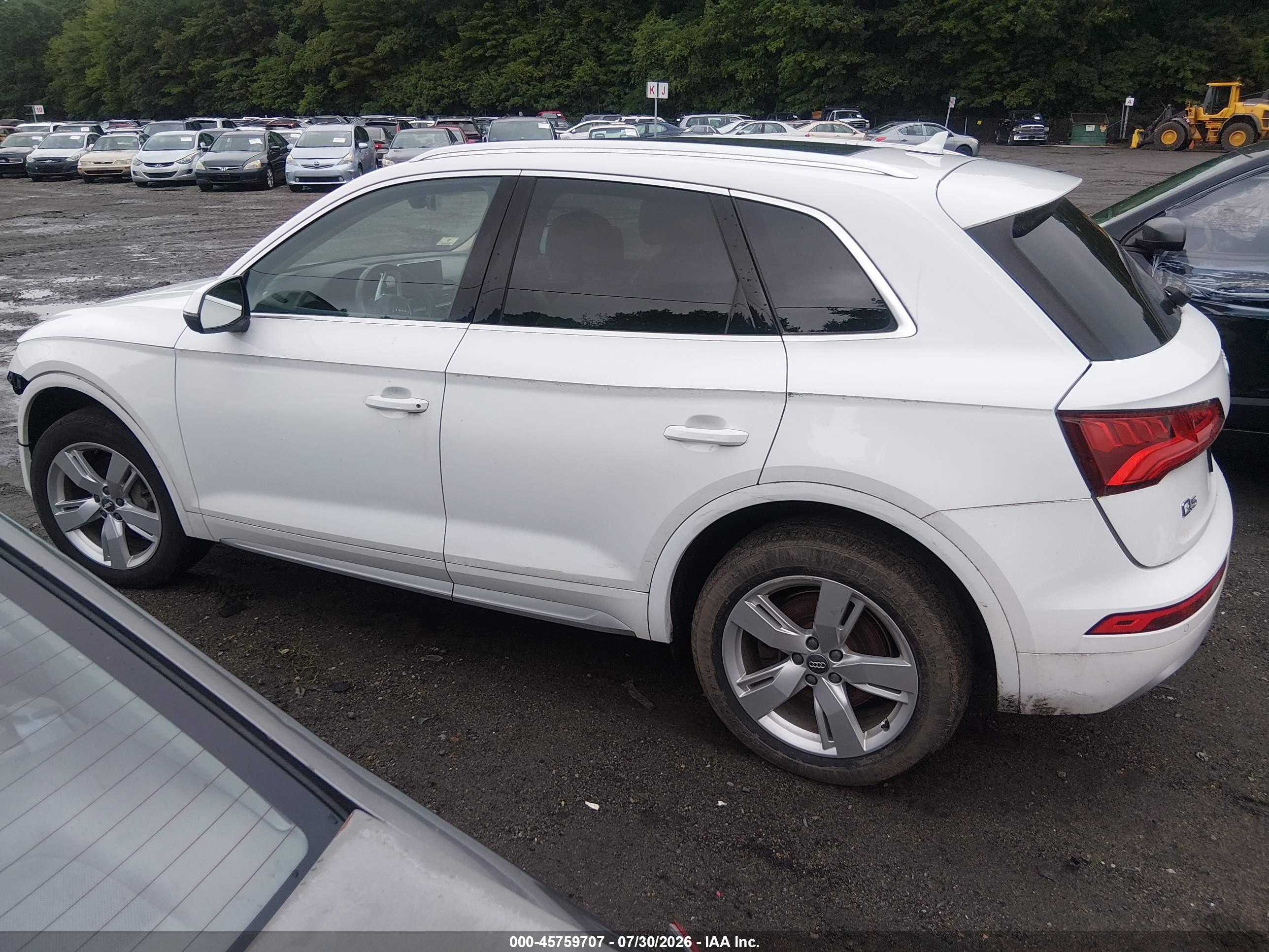 2018 AUDI Q5