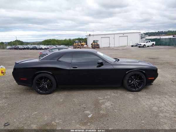 2017 DODGE CHALLENGER SXT PLUS