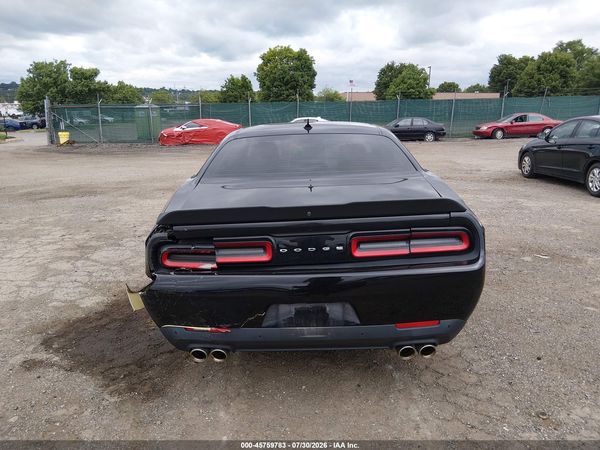 2017 DODGE CHALLENGER SXT PLUS