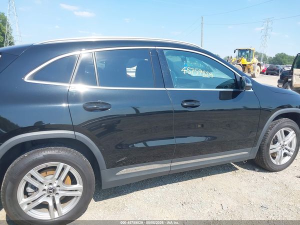 2023 MERCEDES-BENZ GLA 250 GLA250