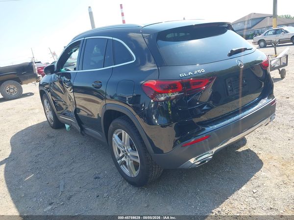 2023 MERCEDES-BENZ GLA 250 GLA250