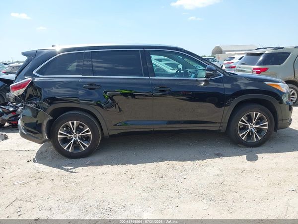 2016 TOYOTA HIGHLANDER XLE V6