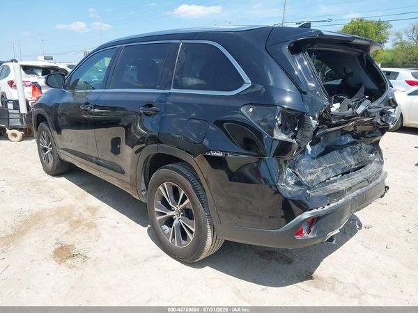 2016 TOYOTA HIGHLANDER XLE V6