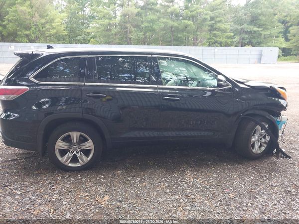 2016 TOYOTA HIGHLANDER LIMITED V6