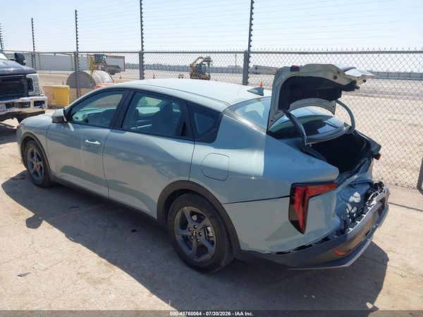 2025 KIA K4 LXS