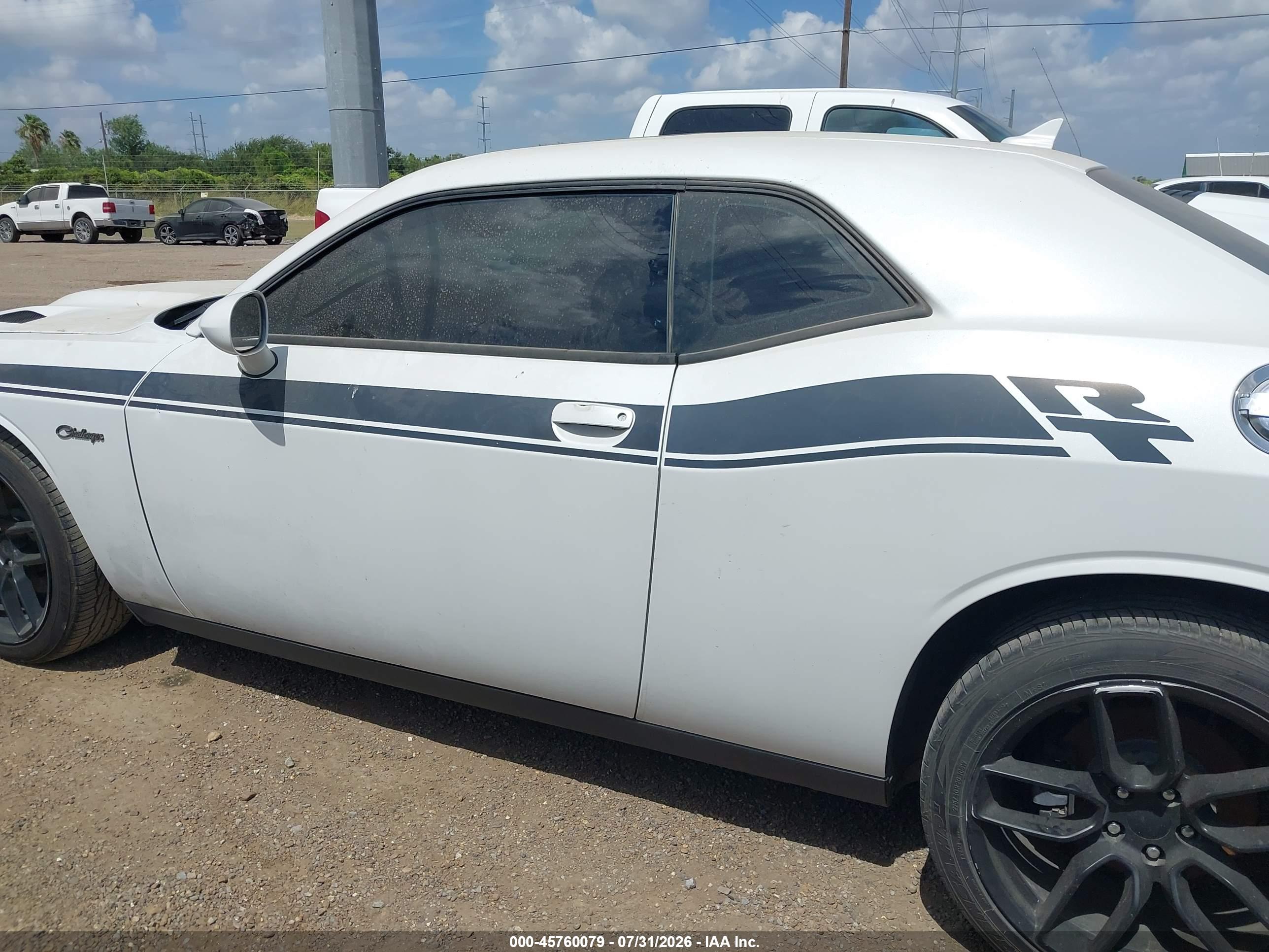 2015 DODGE CHALLENGER R/T PLUS