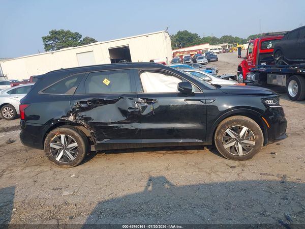 2022 KIA SORENTO S