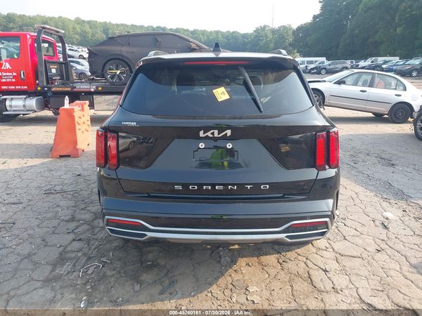 2022 KIA SORENTO S