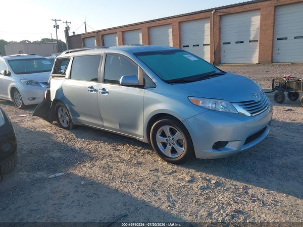 2016 TOYOTA SIENNA LE 8 PASSENGER