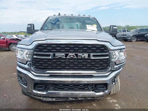 2024 RAM 2500 BIG HORN  4X4 6'4 BOX