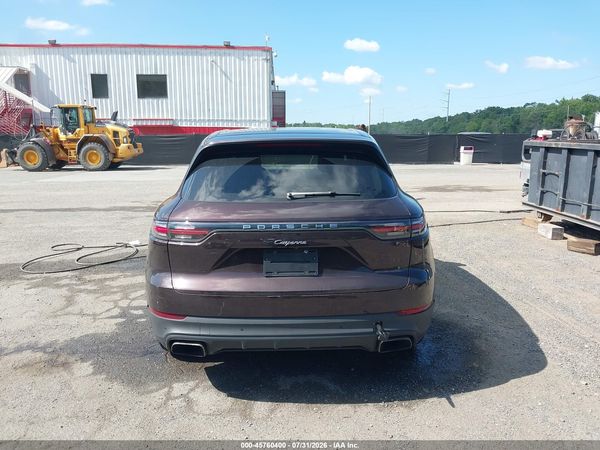 2019 PORSCHE CAYENNE
