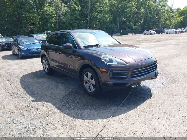2019 PORSCHE CAYENNE