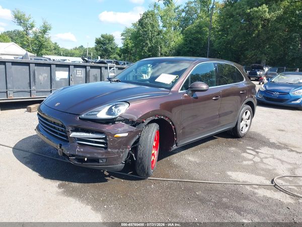 2019 PORSCHE CAYENNE