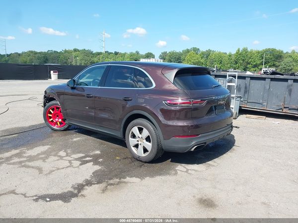 2019 PORSCHE CAYENNE