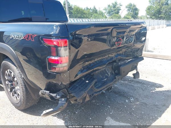2023 NISSAN FRONTIER PRO-4X 4X4 — I152