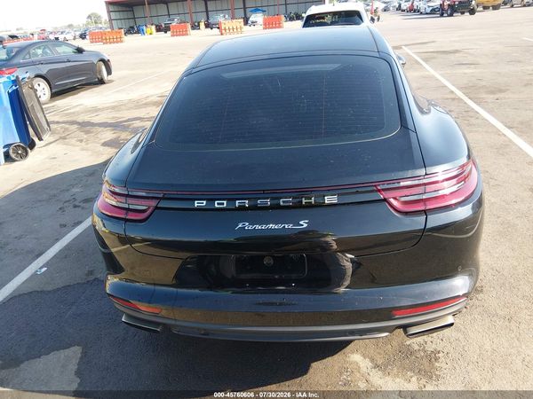 2019 PORSCHE PANAMERA 4