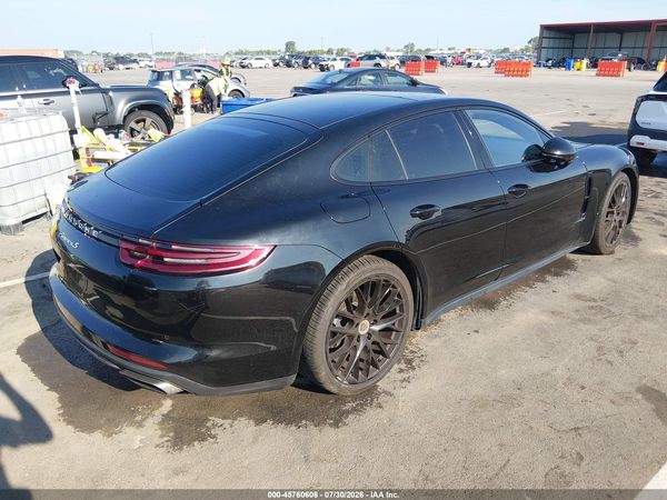 2019 PORSCHE PANAMERA 4