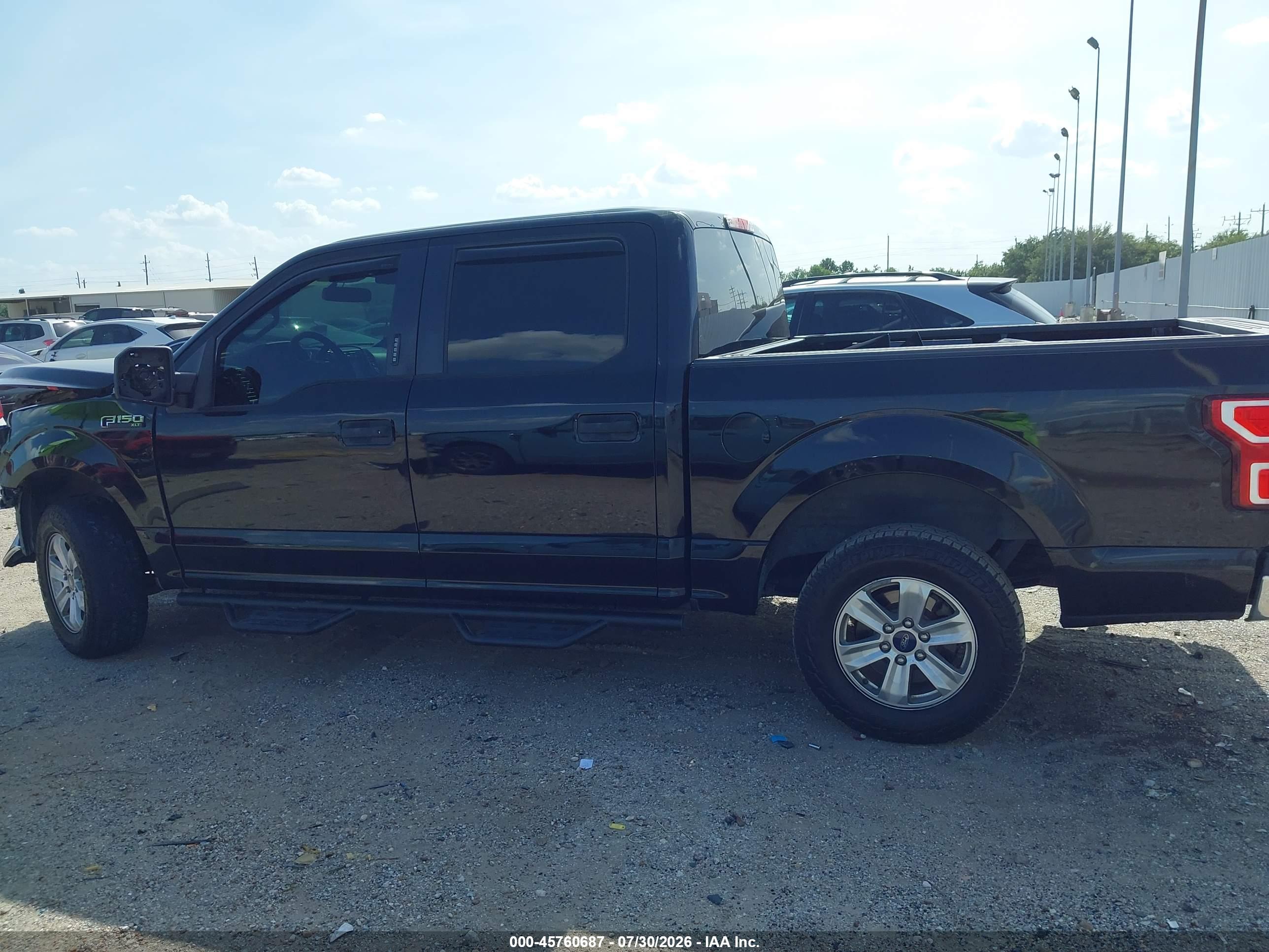 2019 FORD F-150 XLT