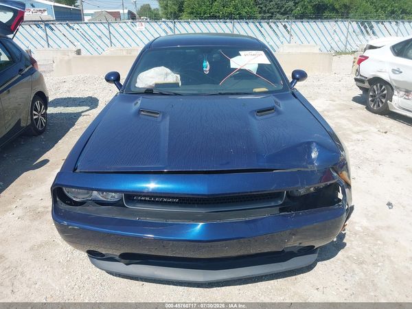 2014 DODGE CHALLENGER SXT