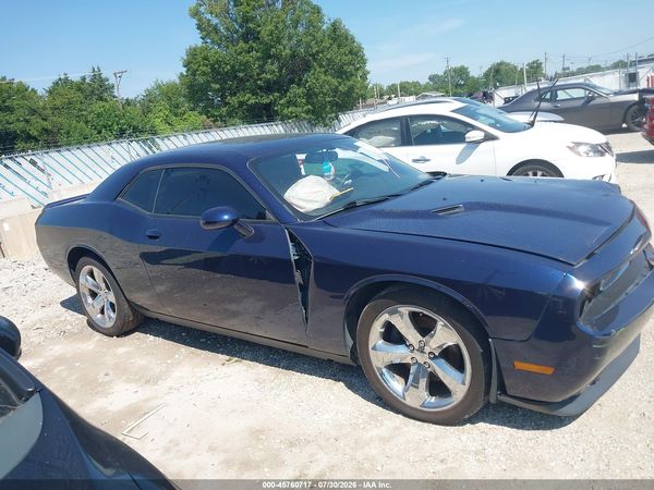 2014 DODGE CHALLENGER SXT