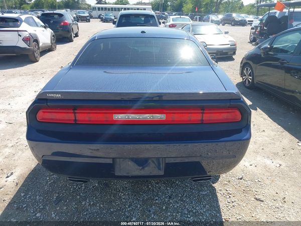 2014 DODGE CHALLENGER SXT