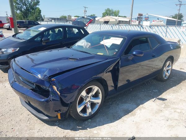 2014 DODGE CHALLENGER SXT