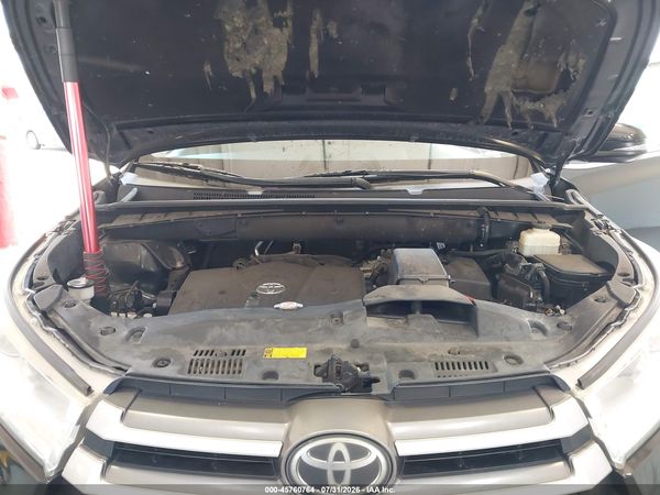 2018 TOYOTA HIGHLANDER XLE