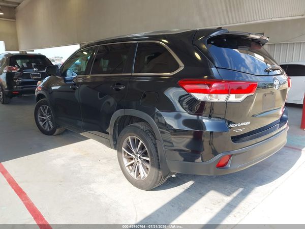 2018 TOYOTA HIGHLANDER XLE