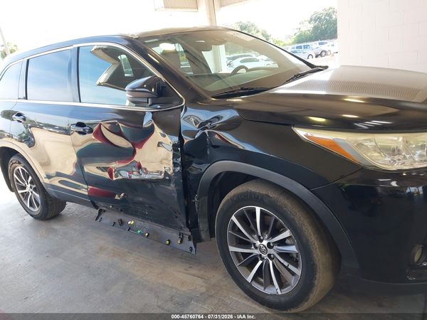 2018 TOYOTA HIGHLANDER XLE