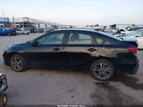 2022 KIA FORTE LXS