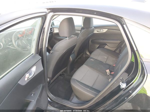 2022 KIA FORTE LXS