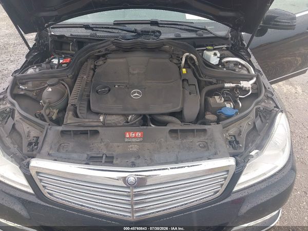 2014 MERCEDES-BENZ C 300 LUXURY 4MATIC
