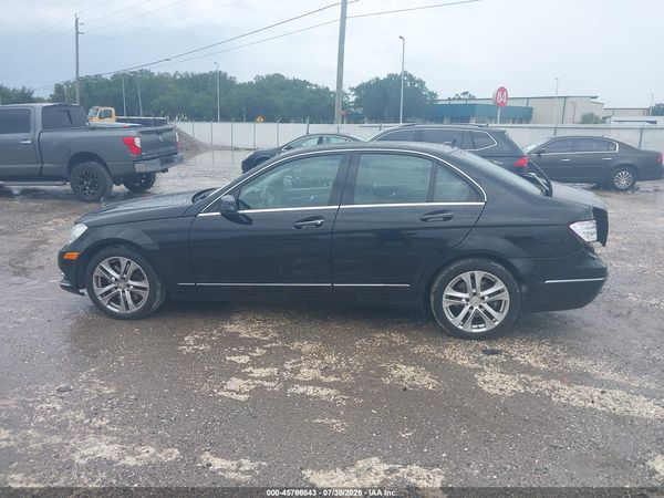 2014 MERCEDES-BENZ C 300 LUXURY 4MATIC