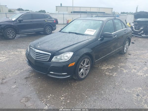 2014 MERCEDES-BENZ C 300 LUXURY 4MATIC