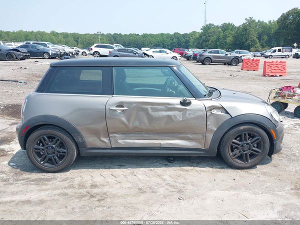 2012 MINI COOPER