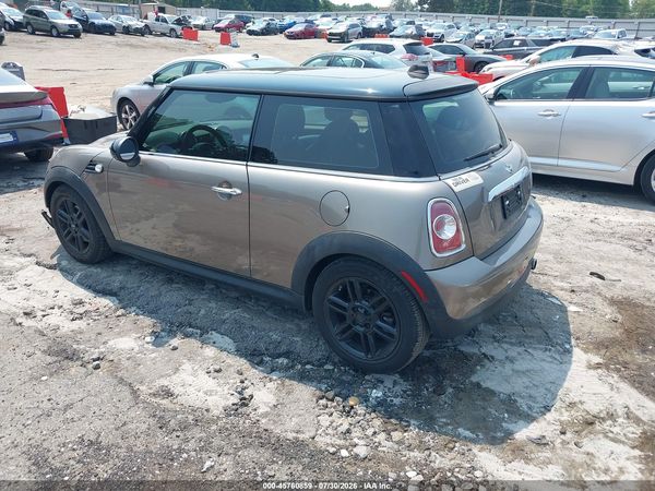 2012 MINI COOPER